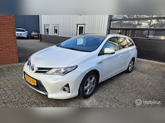 Toyota Auris - 1.8 Hybrid Lease+, 1 eigenaar, dealer ond, pano