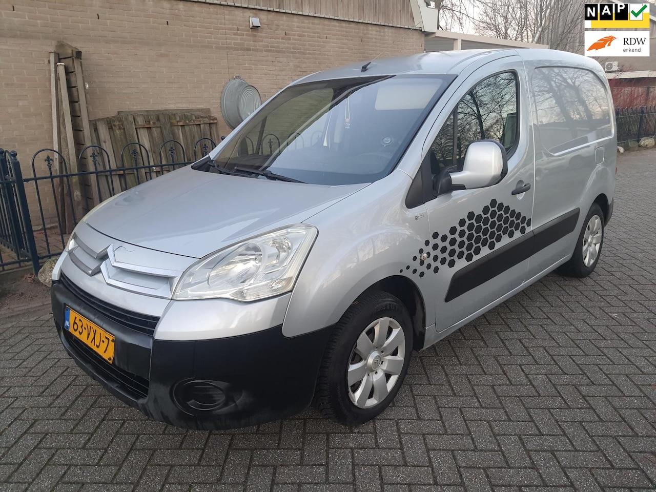 Citroën Berlingo - 1.6 HDI 500 Comfort 2008 *airco* apk 12-2026 MARGE - AutoWereld.nl