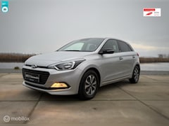Hyundai i20 - 1.2 Passion|Airco|Bluetooth|Stoelverwarming