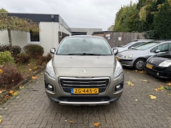 Peugeot 3008 - 1.2 PureTech Allure