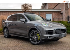 Porsche Cayenne - 3.0 S E-Hybrid Platinum Edition Full options