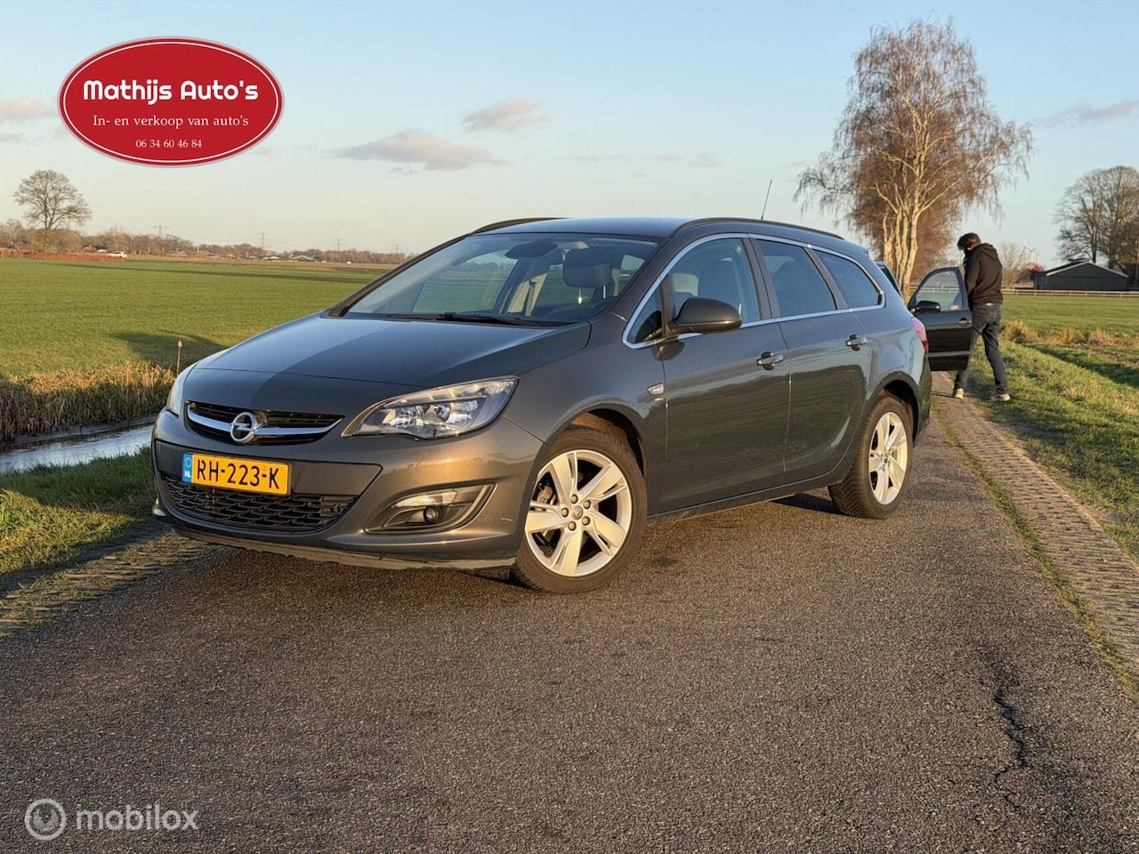 Opel Astra Sports Tourer - 1.4 Turbo Business + Clima Navi Cruise Trekhaak! Nette auto! - AutoWereld.nl