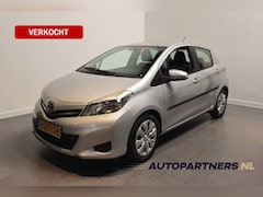 Toyota Yaris - 1.3 VVT-i Aspiration Automaat - Achteruitrijcamera - Airco - Cruise *NAP* Eerste eigenaar
