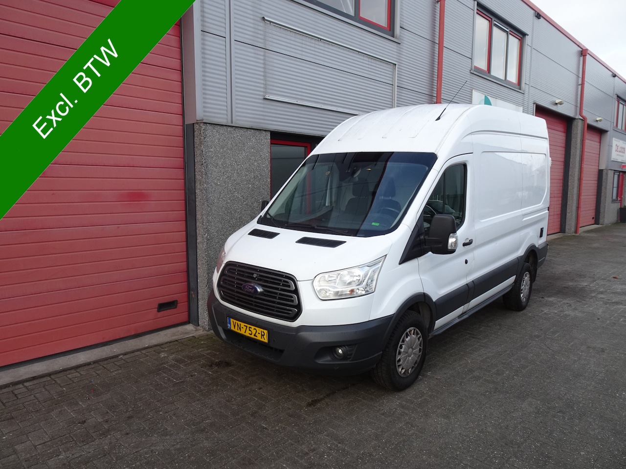 Ford Transit - 350 2.2 TDCI L1H3 Trend 3 zits airco cardan aandrijving !!!!!!! - AutoWereld.nl
