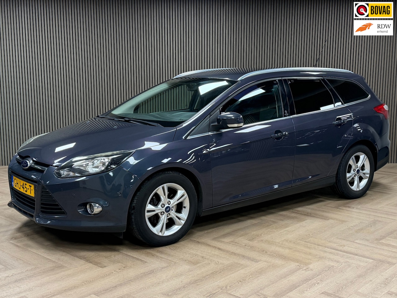 Ford Focus Wagon - 1.0 EcoBoost Trend AIRCO PDC START/STOP STOELVERWARMING AUX - AutoWereld.nl