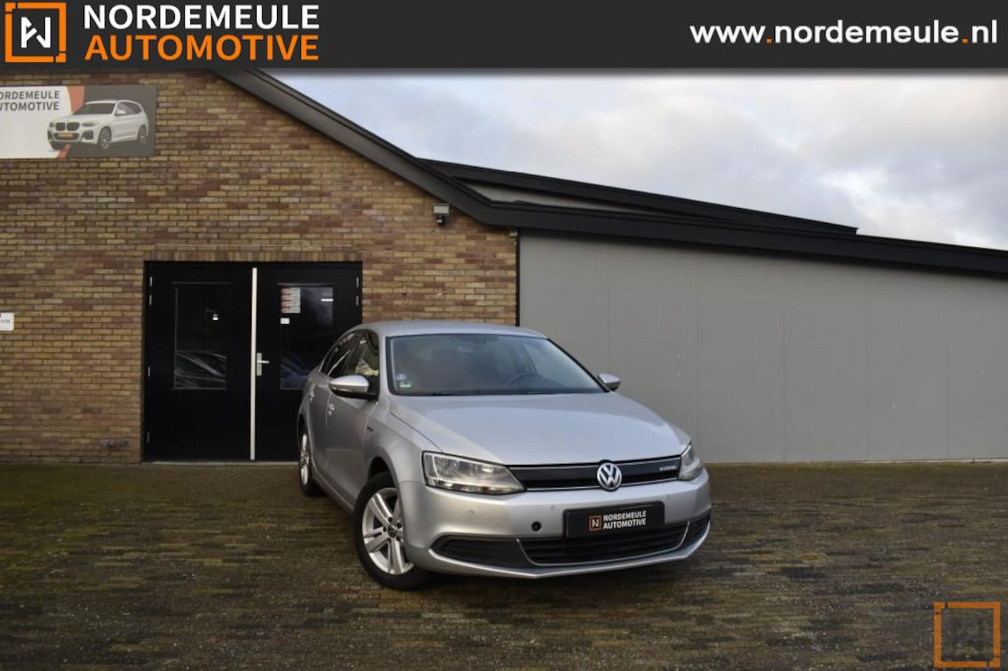 Volkswagen Jetta - 1.4 TSI Hybrid Highline 1.4 TSI HYBRID HIGHLINE, Cruise, AUT, Navi, Clima - AutoWereld.nl