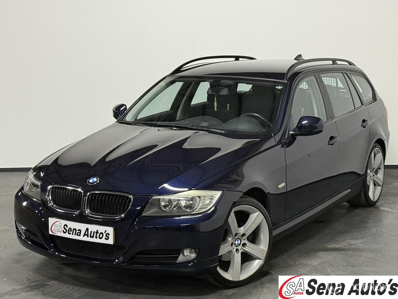BMW 3-serie Touring - 318i Executive/Navi/NETTE STAAT.. - AutoWereld.nl
