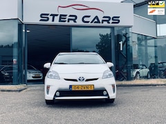 Toyota Prius - 1.8 Plug-in Aspiration, Leder bekleding, Trekhaak, Navi, Cruise Control