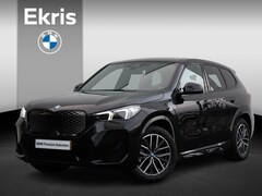 BMW iX1 - xDrive30 Launch Edition 67 kWh M Sportpakket/ Comfort Access/ Achteruitrijcamera/ Elektris