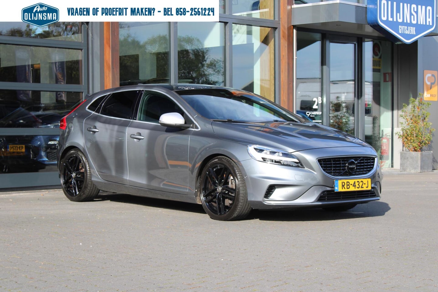 Volvo V40 - 2.0 T4 R-Design|Heico|Automaat| - AutoWereld.nl