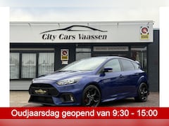 Ford Focus - 2.0 ST RS Look 251 pk apple carplay pdc v/a Recardo stoelen half leder/stof 1e eigenaar de