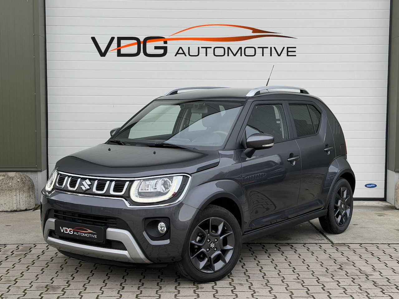 Suzuki Ignis - 1.2 Style Smart Hybrid / Clima / Stoelverwarming / Navigatie / Camera / Keyless - AutoWereld.nl