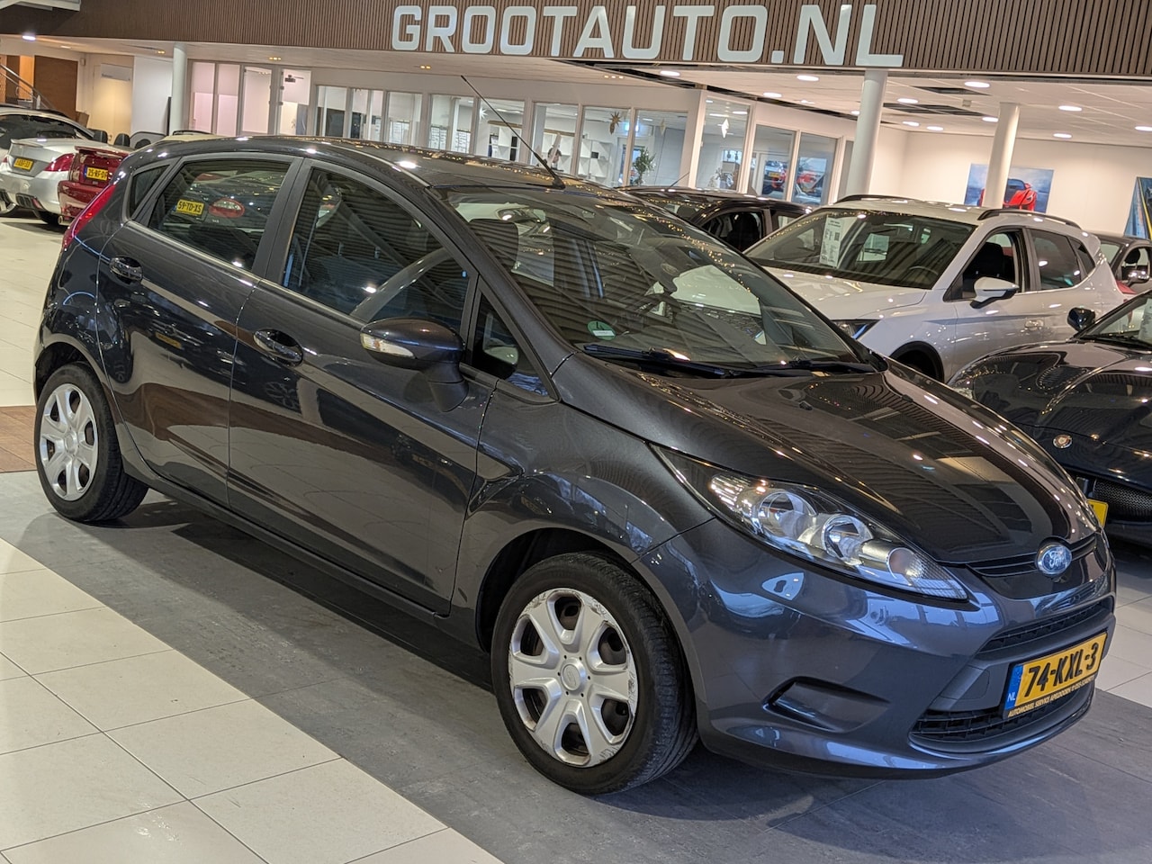 Ford Fiesta - 1.25 Limited Airco, Trekhaak, Stuurbekrachtiging - AutoWereld.nl