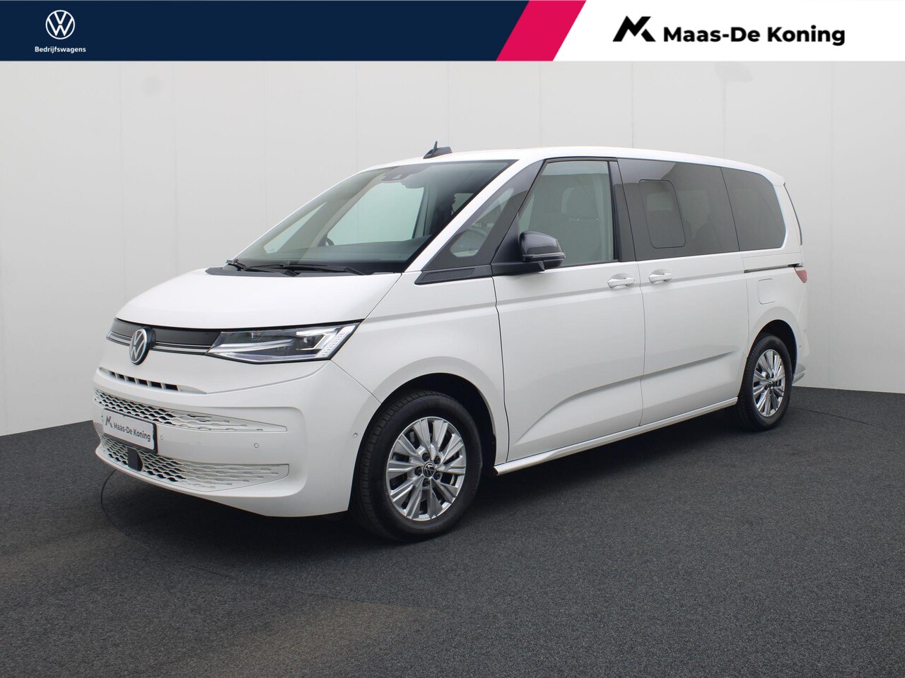 Volkswagen Multivan - 1.4 eHybrid 218pk DSG L1H1 Style · Panoramadak · Trekhaak · Camera · Apple/Android - AutoWereld.nl