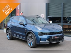 Lynk & Co 01 - 1.5 ZWARTE HEMEL, ROLHOES, MODEL 6-2023 360 CAMERA, CARPLAY, 18DKM