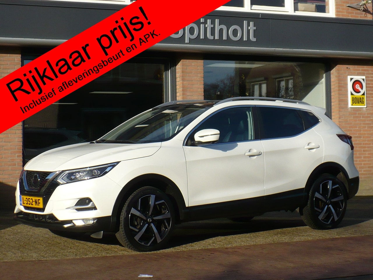 Nissan Qashqai - 1.3 DIG-T Premium Edition Automaat Panodak 160pk - AutoWereld.nl