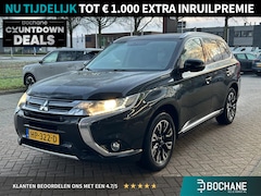Mitsubishi Outlander - 2.0 PHEV Executive Edition | Trekhaak | Navigatie