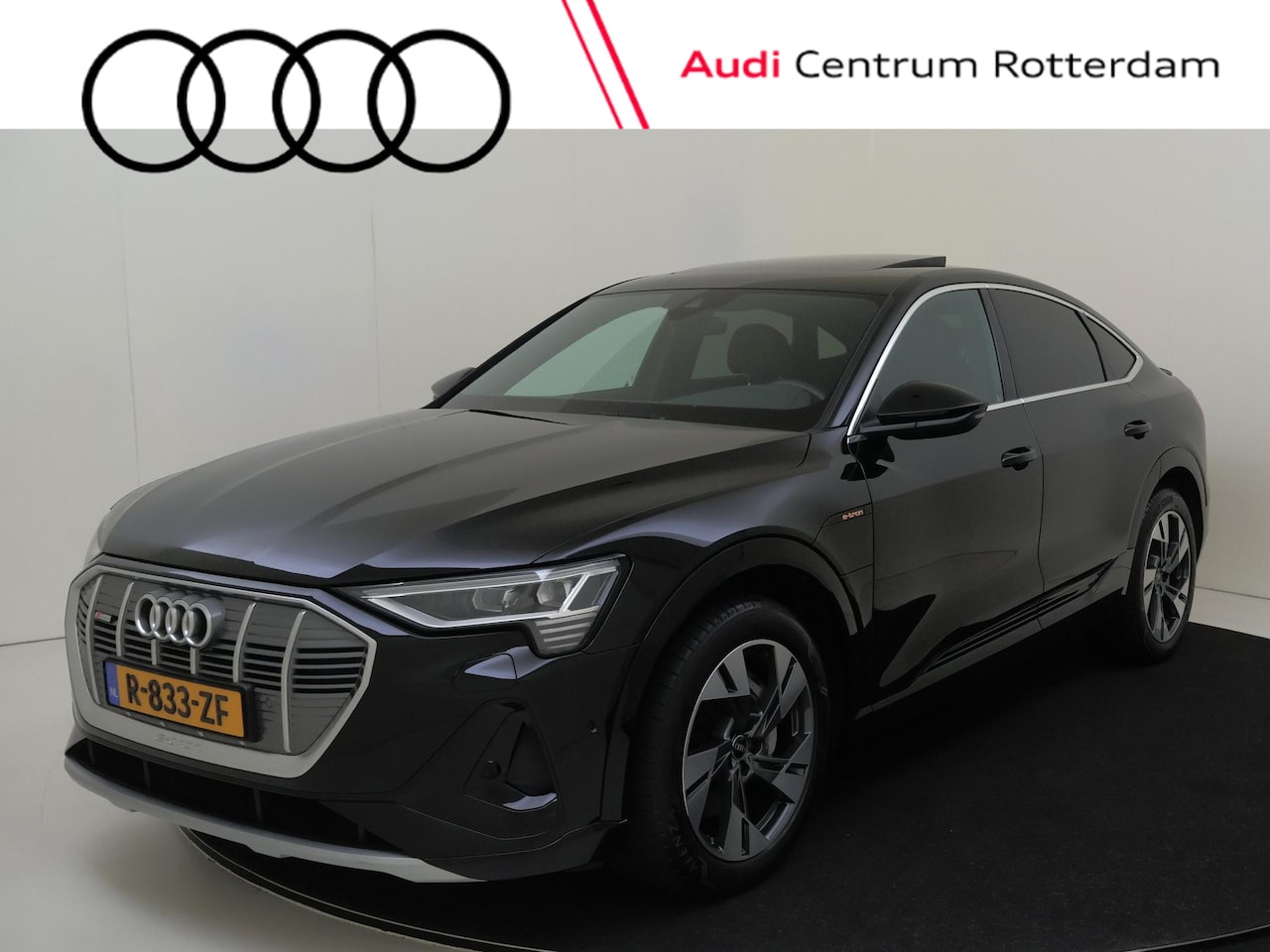 Audi e-tron Sportback - 55 quattro S edition 95 kWh | SOH 100% | Panoramadak | Bang & Olufsen | Parkeerasisstent | - AutoWereld.nl
