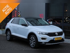 Volkswagen T-Roc - 1.5 TSI Sport, VIRTUAL COCKPIT WINTERPAKKET, ACHTERUITRIJCAMERA, PARKEERSENSOREN, NAVI, TR
