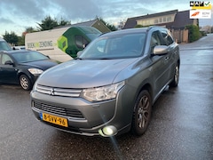 Mitsubishi Outlander - 2.0 PHEV Instyle