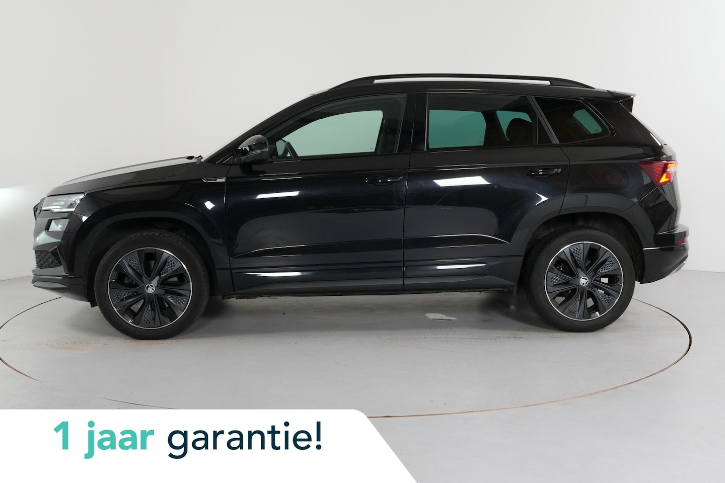 Skoda Karoq - 1.5 TSI ACT Sportline Business | Cruise | Climate | Virtual | - AutoWereld.nl