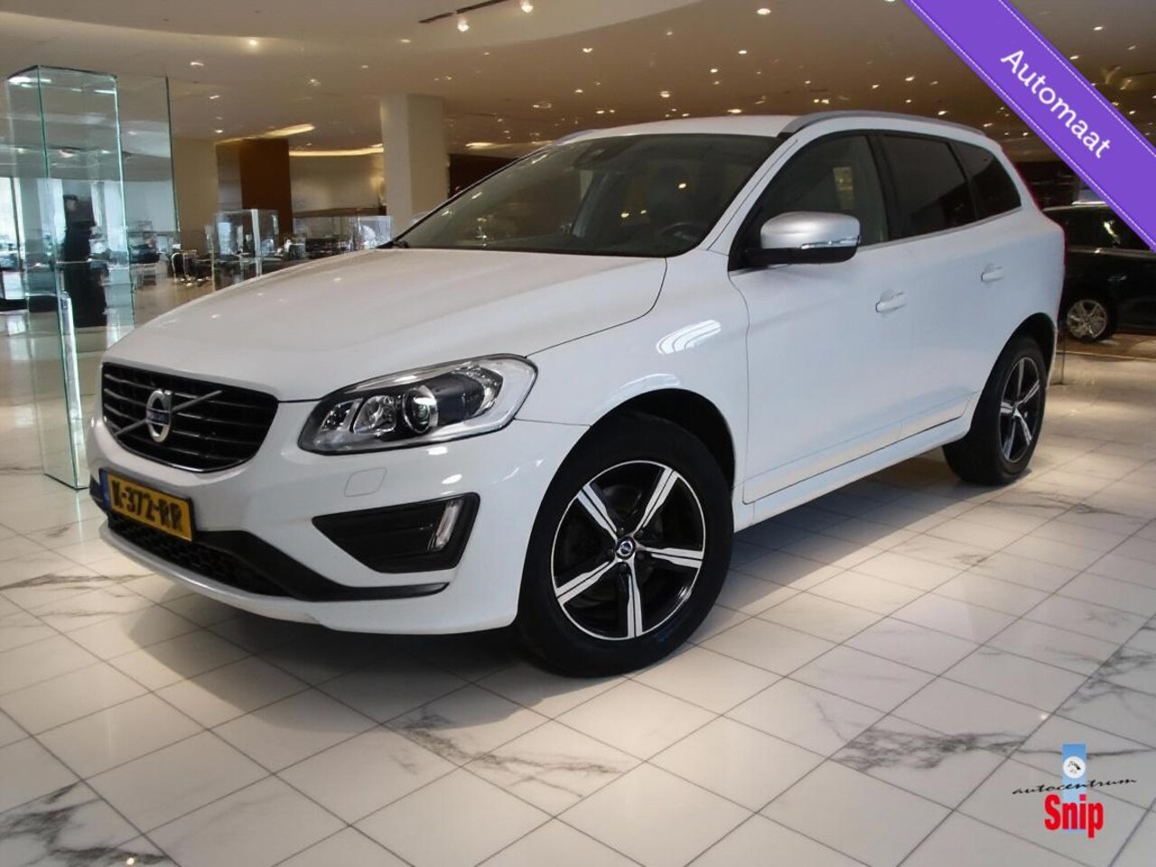Volvo XC60 - 2.0 T5 R-Design Automaat. - AutoWereld.nl