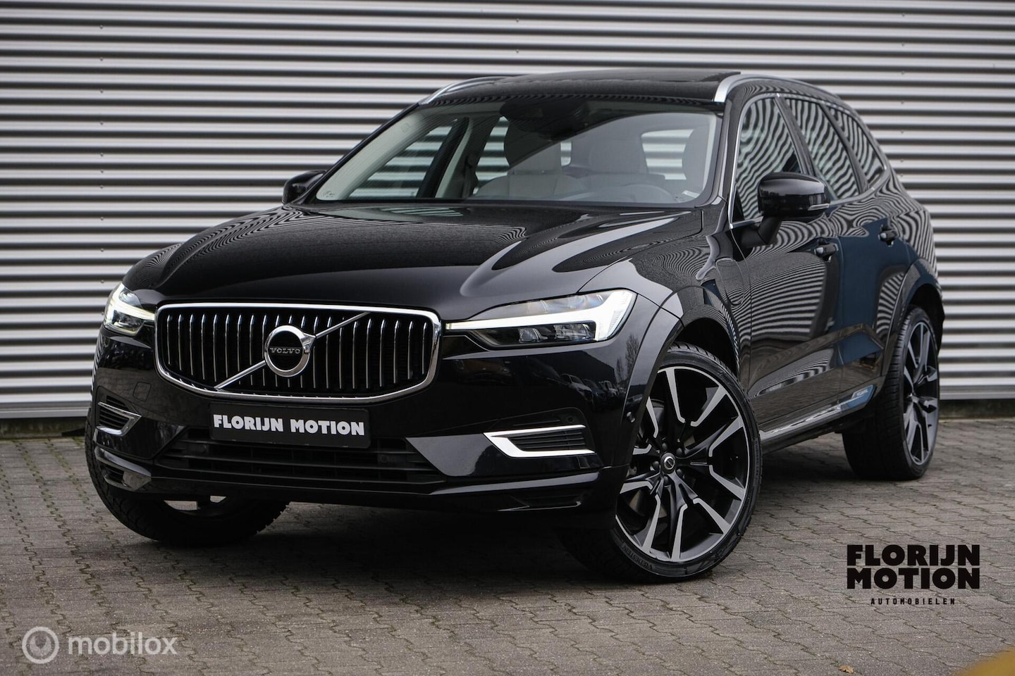 Volvo XC60 - 2.0 T6 Plug-in hybrid AWD Inscription | Pano | Trekhaak | Pilot Assist | LED | 22 Inch | C - AutoWereld.nl