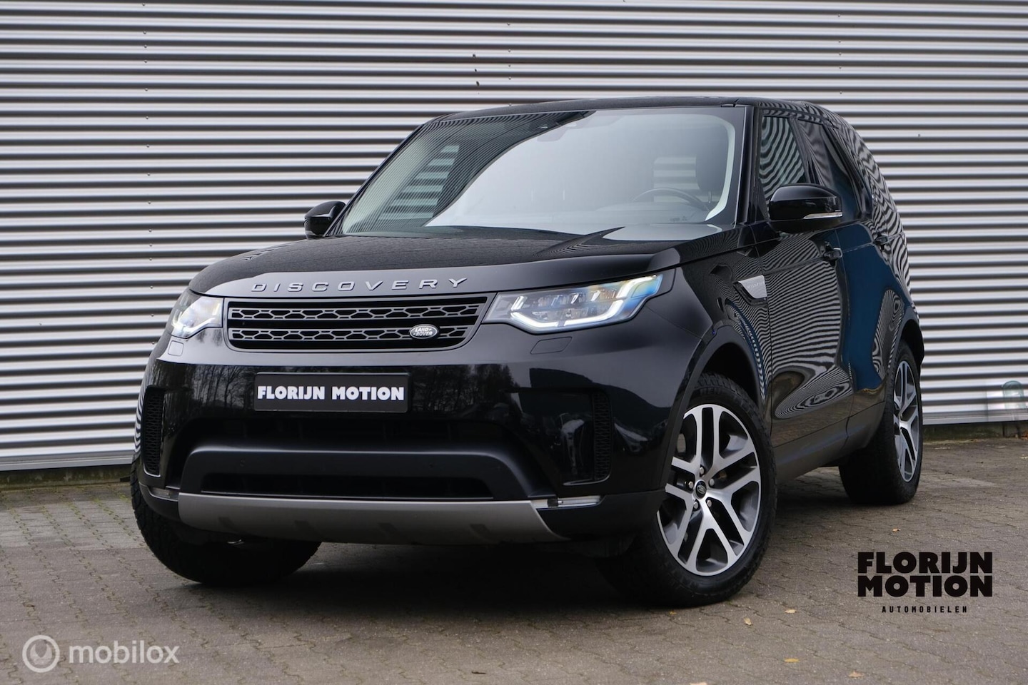 Land Rover Discovery - 3.0 Td6 SE | Grijs kenteken | 3.0 Td6 | Meridian | Trekhaak | Dealeronderh | Pano | A/T Ba - AutoWereld.nl