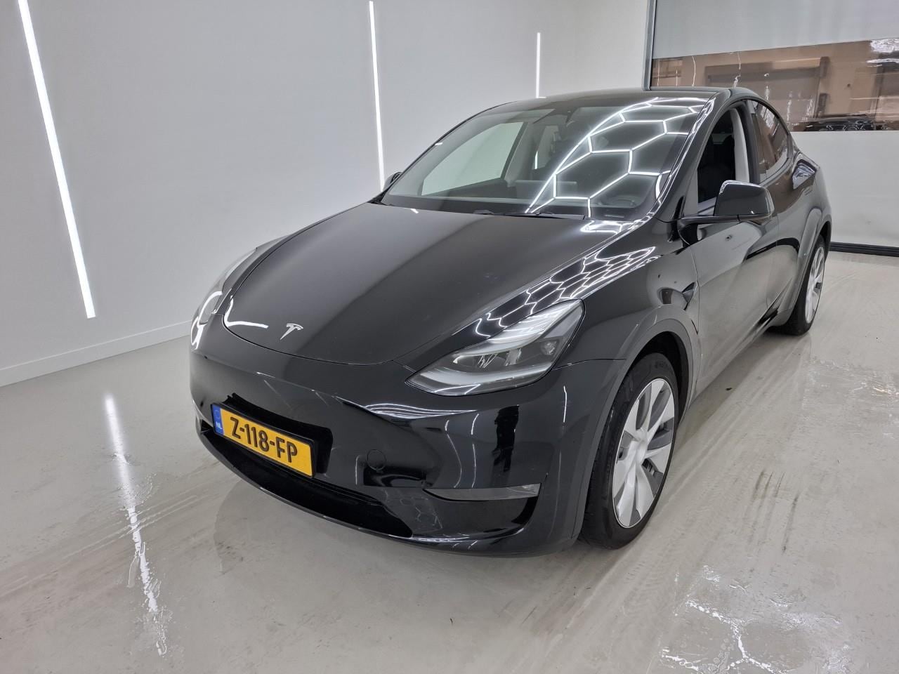 Tesla Model Y - Long-Range AWD 351pk 75 kWh [ AUTOPILOT+19'' LMV+533KM WLTP+PREMIUM AUDIO ] - AutoWereld.nl