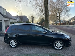 Hyundai i30 CW - 1.6i i-Motion