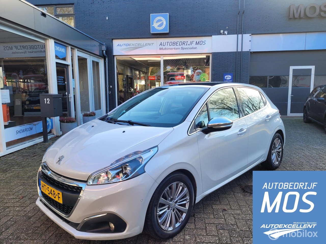 Peugeot 208 - 1.6 BlueHDi Blue Lease Premium 1.6 BlueHDi Blue Lease Premium - AutoWereld.nl