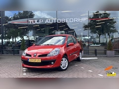 Renault Clio - 1.6-16V Dynamique Comfort Lage KM stand NAP