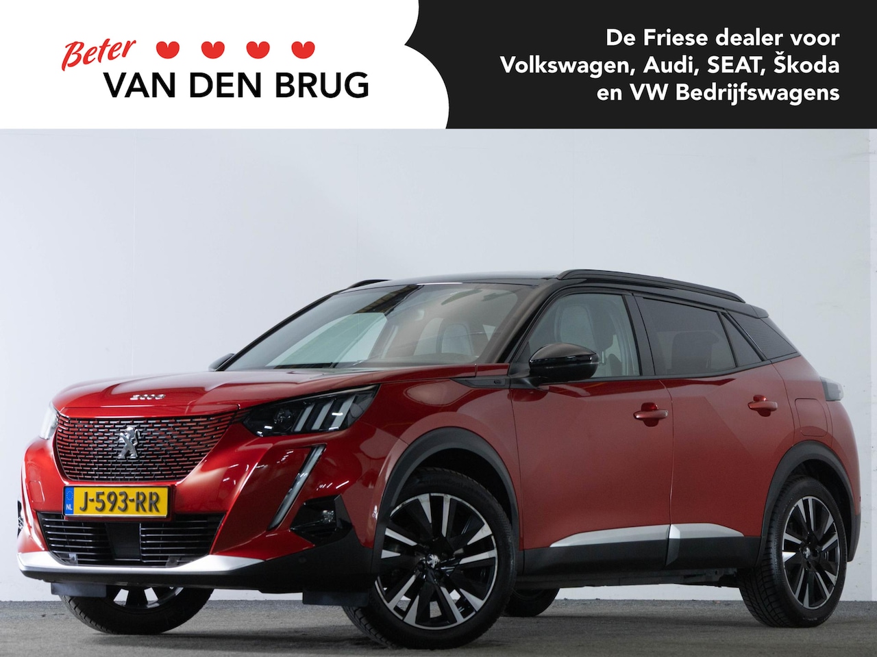 Peugeot e-2008 - EV GT 50 kWh 136 PK | LED | Panoramadak | Trekhaak | Achteruitrijcamera | Navigatie | - AutoWereld.nl