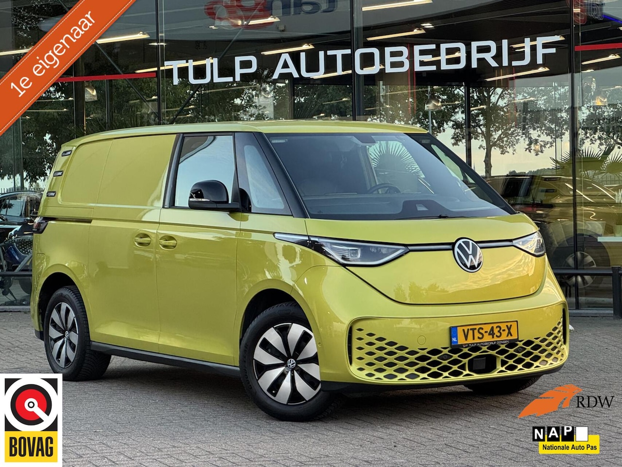 Volkswagen ID. Buzz Cargo - 77 kWh Aut 1e eigenaar 2023 Leder - AutoWereld.nl
