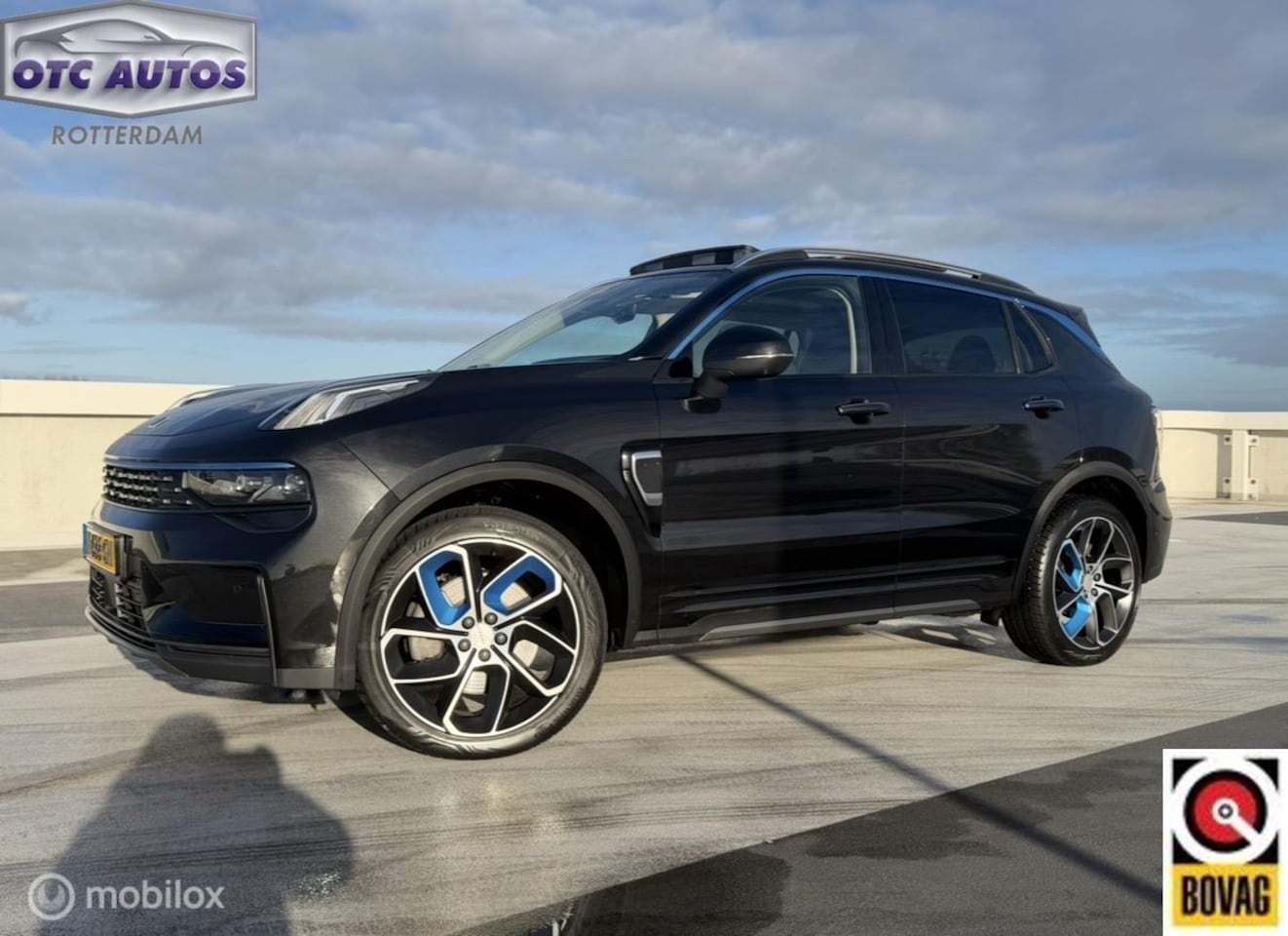 Lynk & Co 01 - 1.5 - SCHUIFDAK - INFINITY AUDIO - CARPLAY - FABRIEKSGARANTIE - - AutoWereld.nl