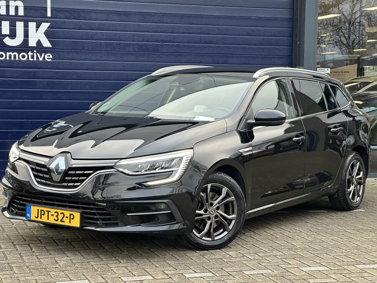Renault Mégane E-Tech - Estate 1.6 Plug-In Hybrid 160 Intens HEAD UP DISPLAY NAVIGATIE STOELVERWARMING LED VERLICH - AutoWereld.nl