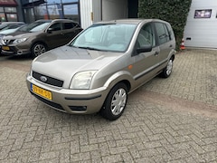 Ford Fusion - 1.4-16V Luxury