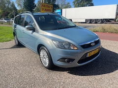 Ford Focus Wagon - 1.8 Titanium Flexi Fuel cruise contr airco nav