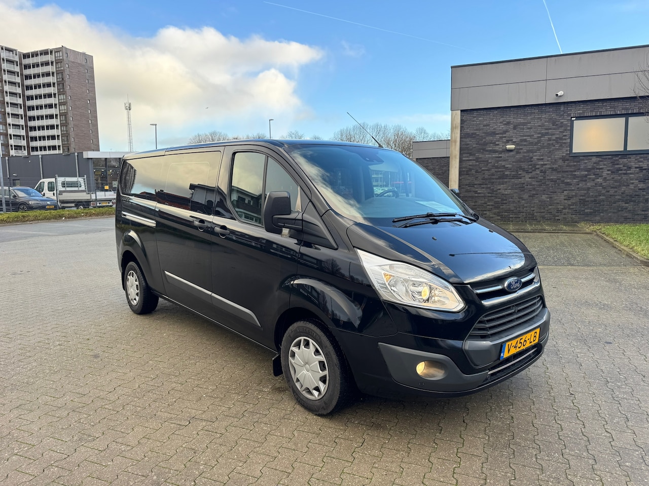 Ford Transit Custom - 290 2.0 TDCI L2H1 Trend DC 290 2.0 TDCI L2H1 Trend DC - AutoWereld.nl