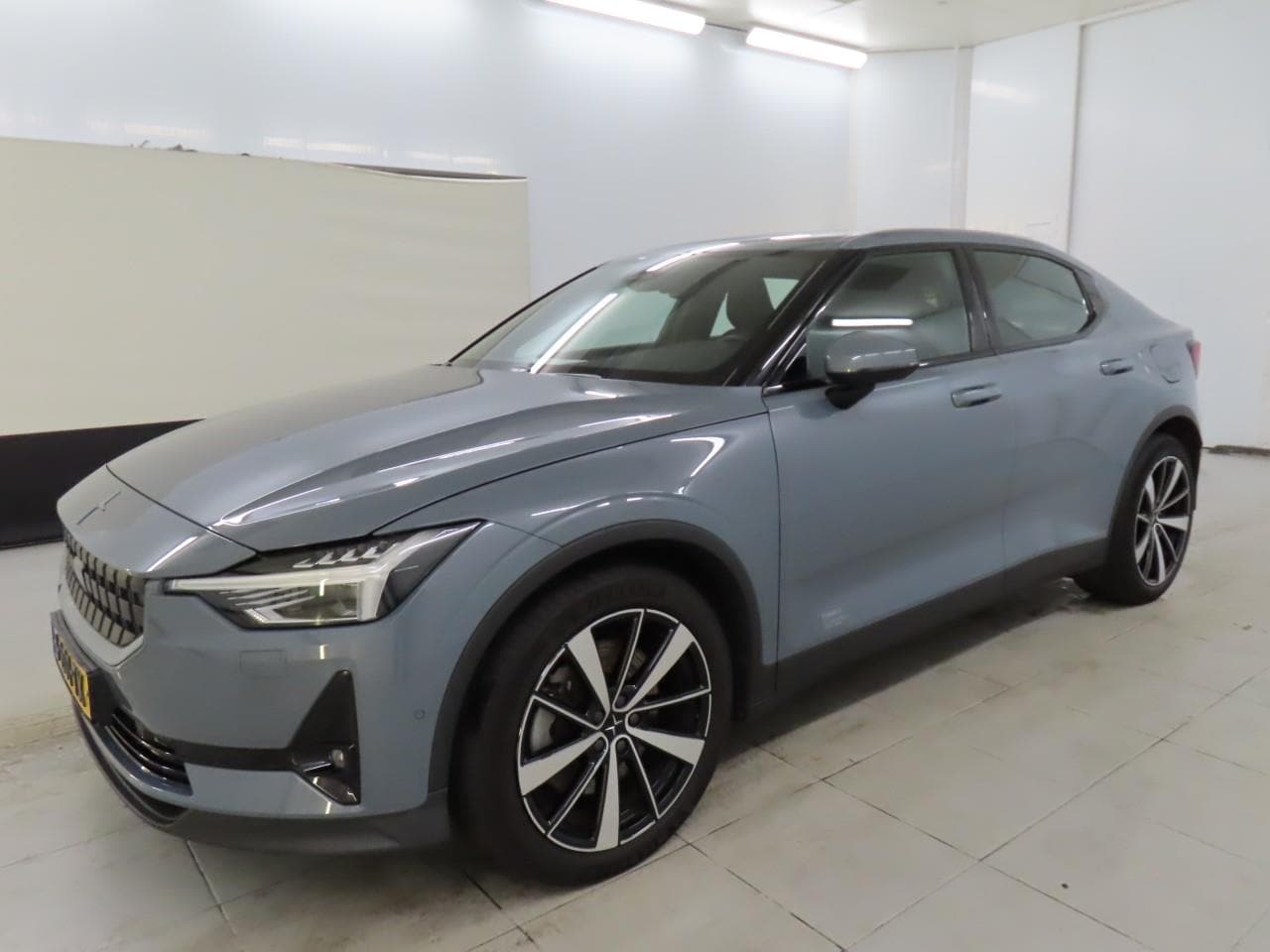 Polestar 2 - Long Range Dual Motor 408pk 92,7% SoH [ PILOT PLUS+PANO+STOEL/STUURWIELVERWARMING ] - AutoWereld.nl