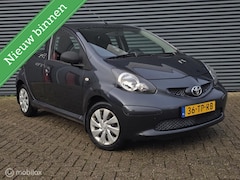 Toyota Aygo - 1.0-12V 5DEURS/NIEUWEAPK