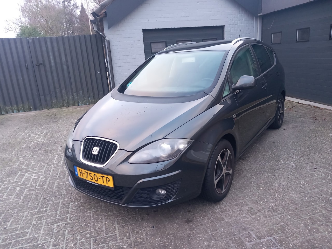 SEAT Altea XL - 1.8 TFSI Businessline High 1.8 TFSI Businessline High,Cruise control,Navi,Climate control,Isofix,Parking system - AutoWereld.nl