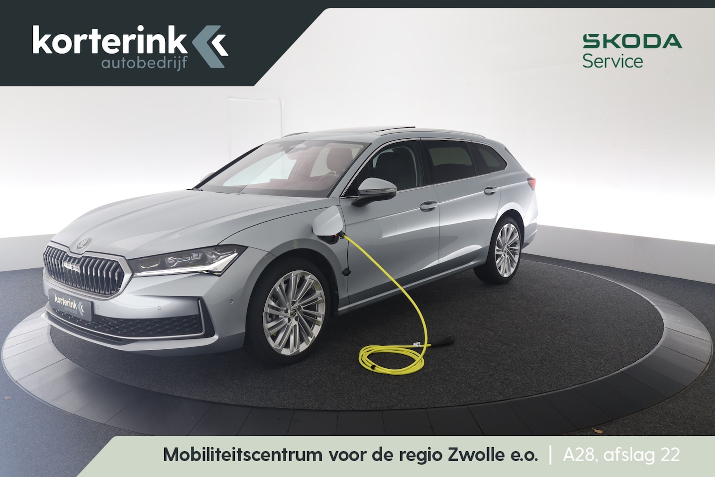 Skoda Superb Combi - 1.5 TSI iV PHEV Laurin & Klement | Trekhaak | Leer | Pano | Massage stoelen - AutoWereld.nl