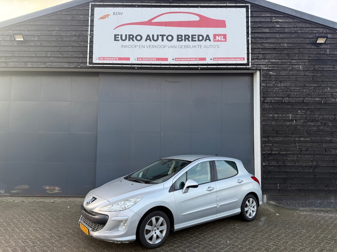 Peugeot 308 - 1.6 VTi XS automaat - AutoWereld.nl