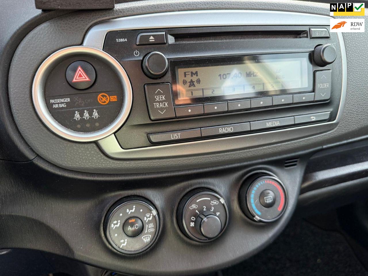 Toyota Yaris - €3740,-1.0 VVT-i Comfort 5 Drs Airco Apk 2026 - AutoWereld.nl