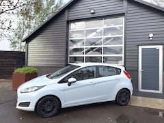 Ford Fiesta - 1.5 TDCi Style Lease 1e Eigenaar Navigatie, Airco, Cruise-control, LM-Velgen, Volledig ond