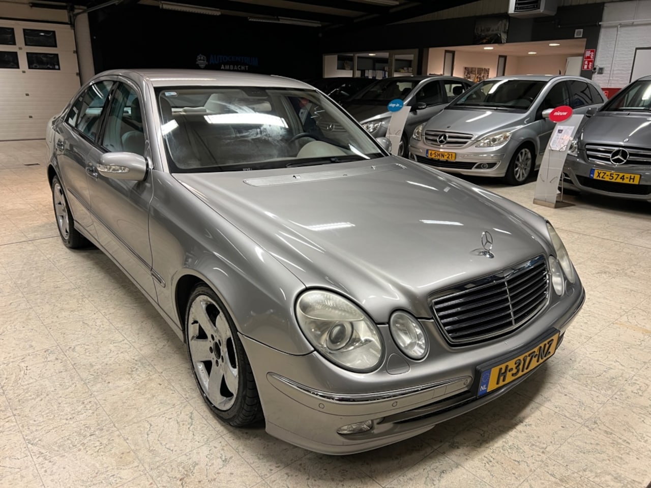 Mercedes-Benz E-klasse - 350 Classic 4-Matic Legendary W211 - AutoWereld.nl