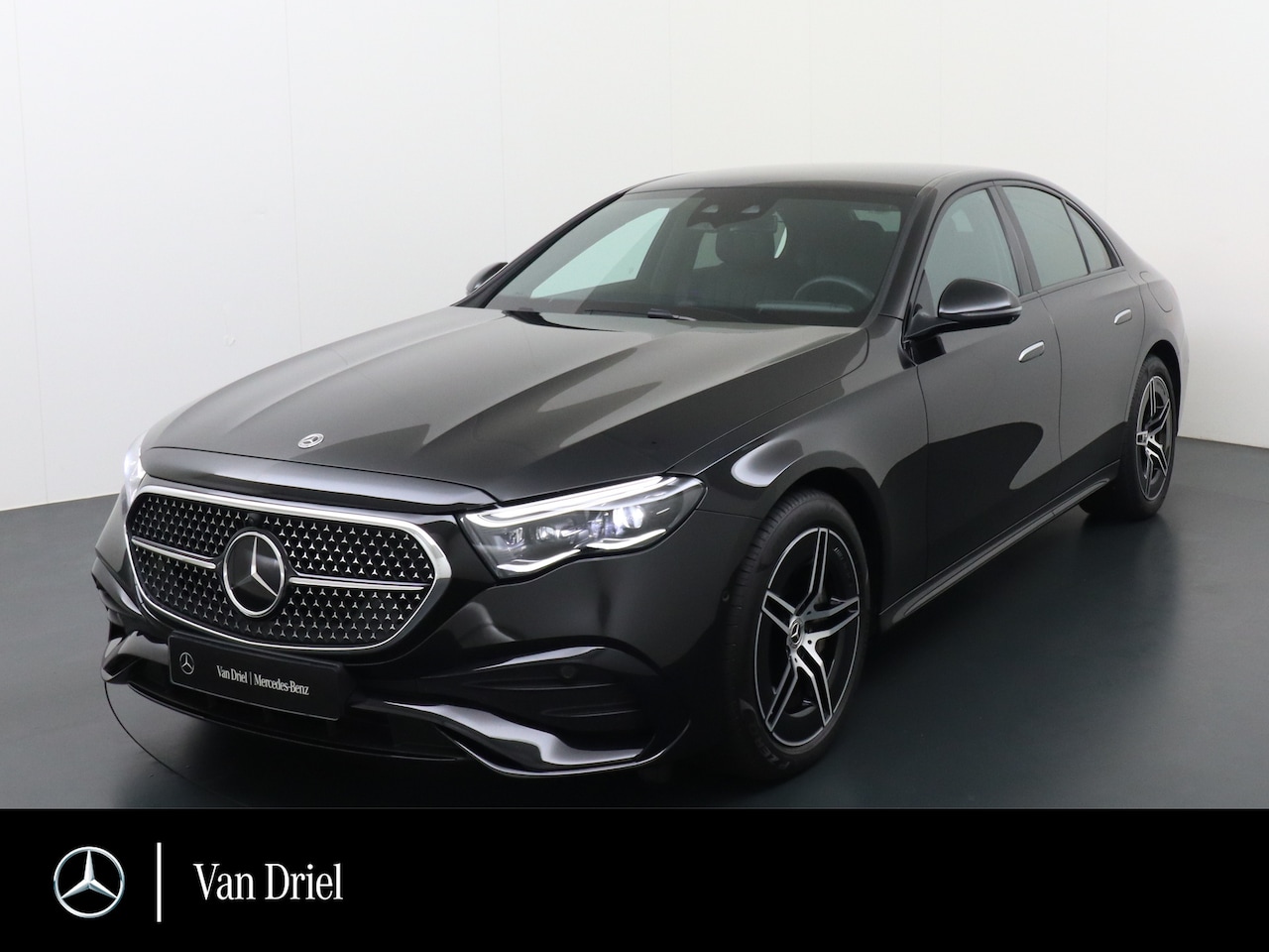 Mercedes-Benz E-klasse - 400 e 4MATIC AMG Line | Distronic Memory Ventilatie 360 Camera - AutoWereld.nl