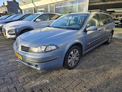 Renault Laguna Grand Tour - 2.0-16V Expression | ZO MEE EXPORT | KOPPELING NIET GOED