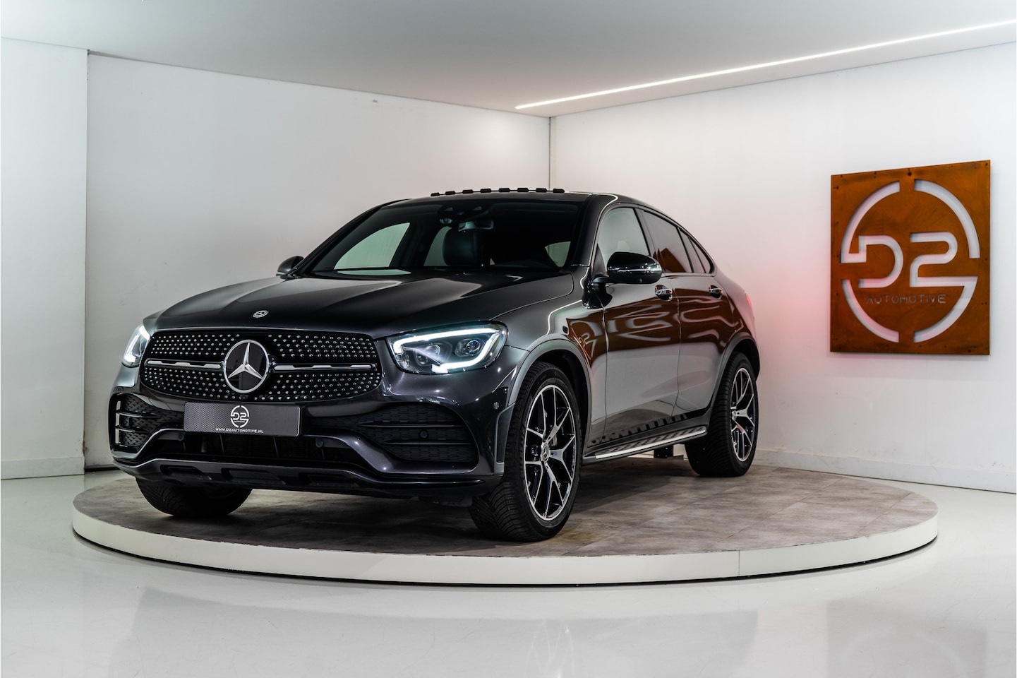 Mercedes-Benz GLC-klasse Coupé - 300 4MATIC AMG Premium+ Facelift 259PK | Designo | Burmester | Sfeer | VOL OPTIE! 12 MND G - AutoWereld.nl